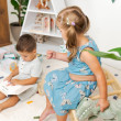 Fördert die Entwicklung der Grobmotorik und stärkt das Selbstbewusstsein. Die Montessori-Schaukel vereint Spielspaß mit positiver Förderung der körperlichen und geistigen Entwicklung.