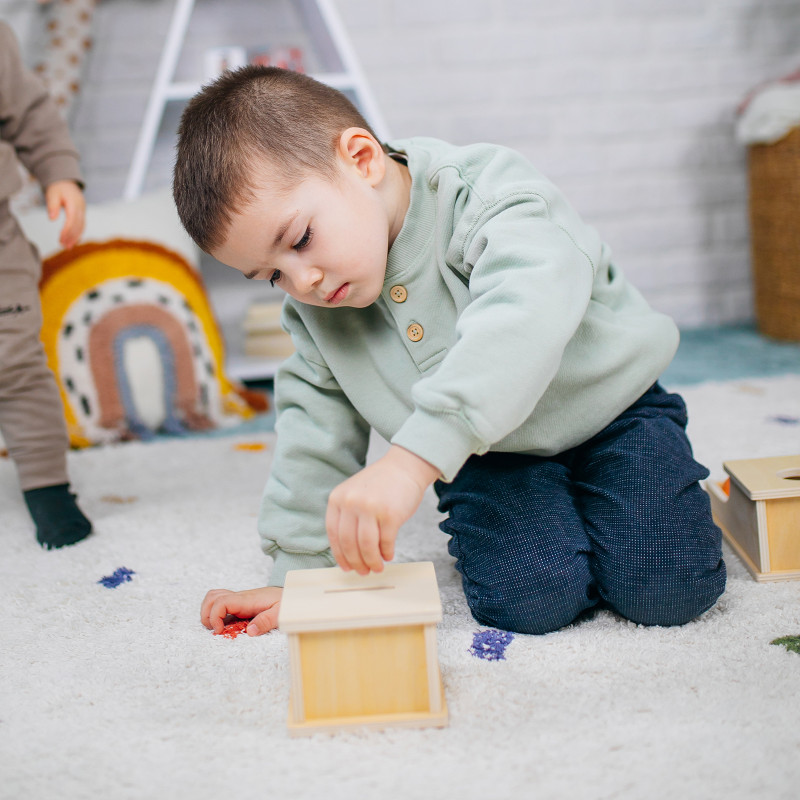 Montessori-Box mit Münze – Joybex Montessori-Box mit Münze – Joybex