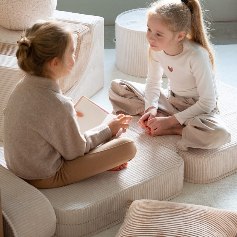 Ausklappbarer Kindersessel Wigiwama® – Marshmallow Flip Ausklappbarer Kindersessel Wigiwama® – Marshmallow Flip