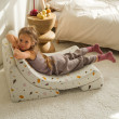 Ausklappbarer Kindersessel Wigiwama® - Terrazzo Marble Moon Ausklappbarer Kindersessel Wigiwama® - Terrazzo Marble Moon