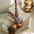 Ausklappbarer Kindersessel Wigiwama® - Terrazzo Marble Moon Ausklappbarer Kindersessel Wigiwama® - Terrazzo Marble Moon