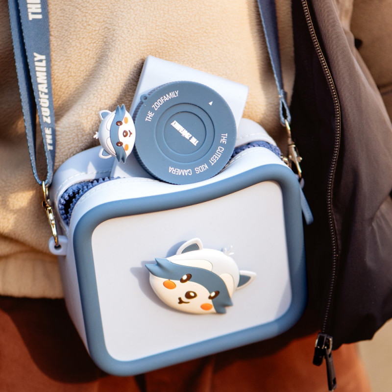 The Zoofamily Silikontasche Waschbär