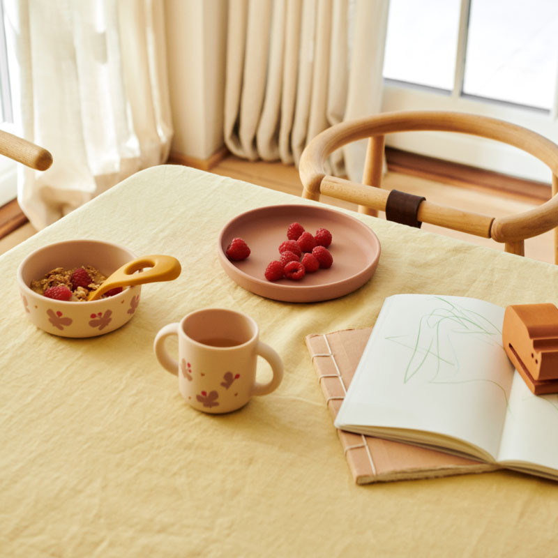 LIEWOOD Silikon-Geschirrset Vivi Butterfly / Apple blossom