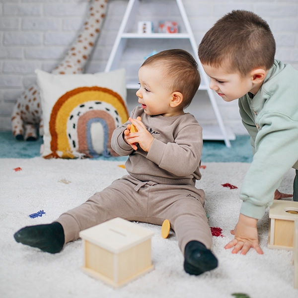 Montessori-Box mit Münze – Joybex