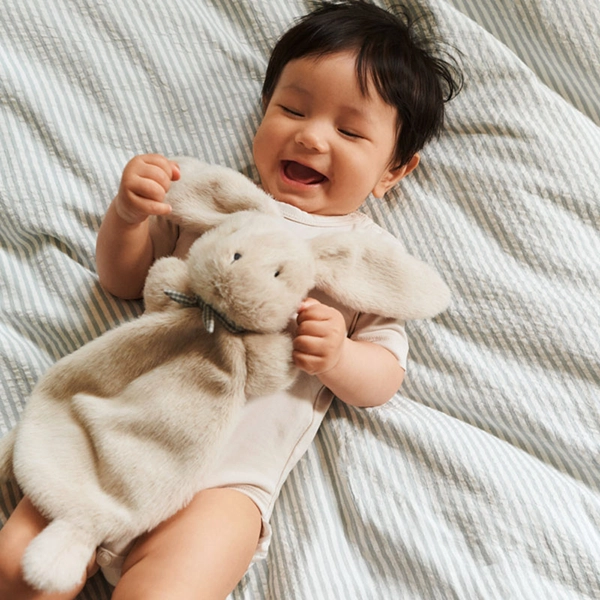 LIEWOOD Kuscheltuch Roy Hase